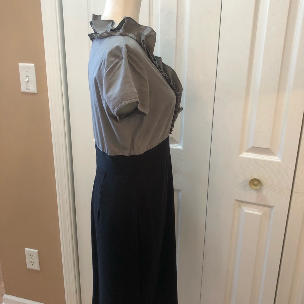Beautiful Black/ Gray Ruffle Dress - Picture 6 of 7